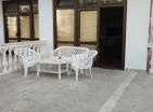 נמכר : Studio apartment 31 meters in Sutomore with a terrace 500 m from sea