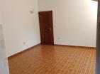 נמכר : 2 flats apartment in center of Bijela with sea view