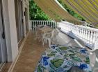 נמכר : Renovated house in Sutomore with separate rooms and sea view, great for rent