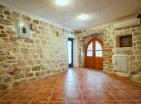 נמכר : Space for shop in Kotor, Old Town on crowded street